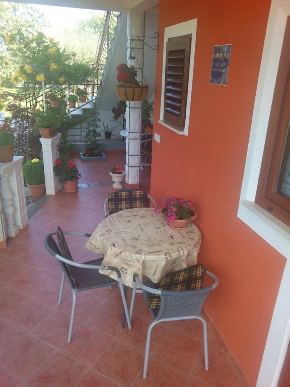 Apartment Gogo Umag Exteriér fotografie